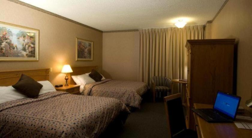 The Glenmore Inn & Convention Centre Calgary Luaran gambar